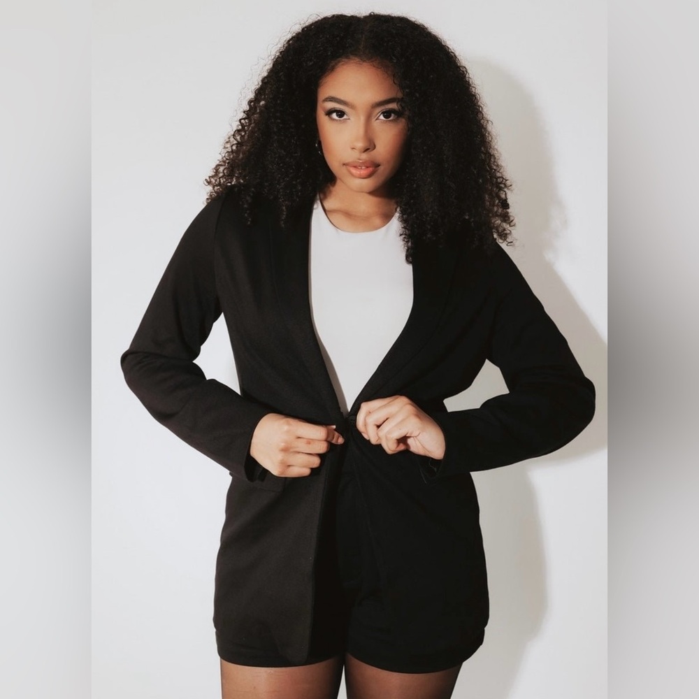 Klassy Network blazer NWT